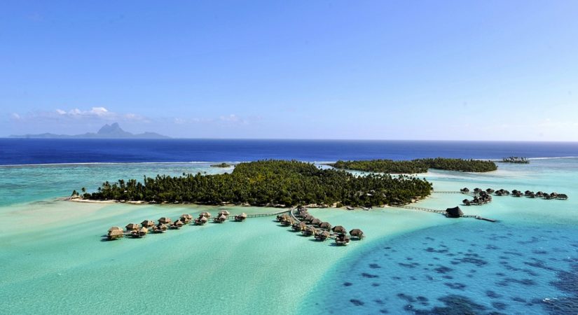 Le Taha’a Island
