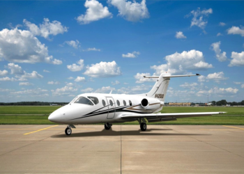 Hawker 400XP