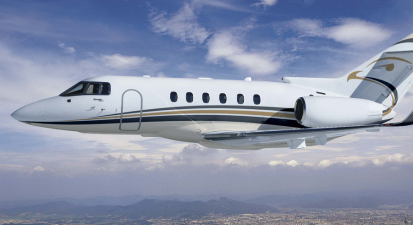 Hawker 900XP